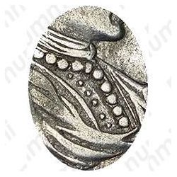 полтина 1721, портрет в наплечниках, с пальмовой ветвью на груди, над головой точка, заклепки на груди