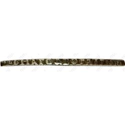 полтина 1721, портрет в наплечниках, с пальмовой ветвью на груди, над головой точка, заклепки на груди - Гурт