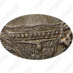 полтина 1736, с кулоном из одной жемчужины на груди